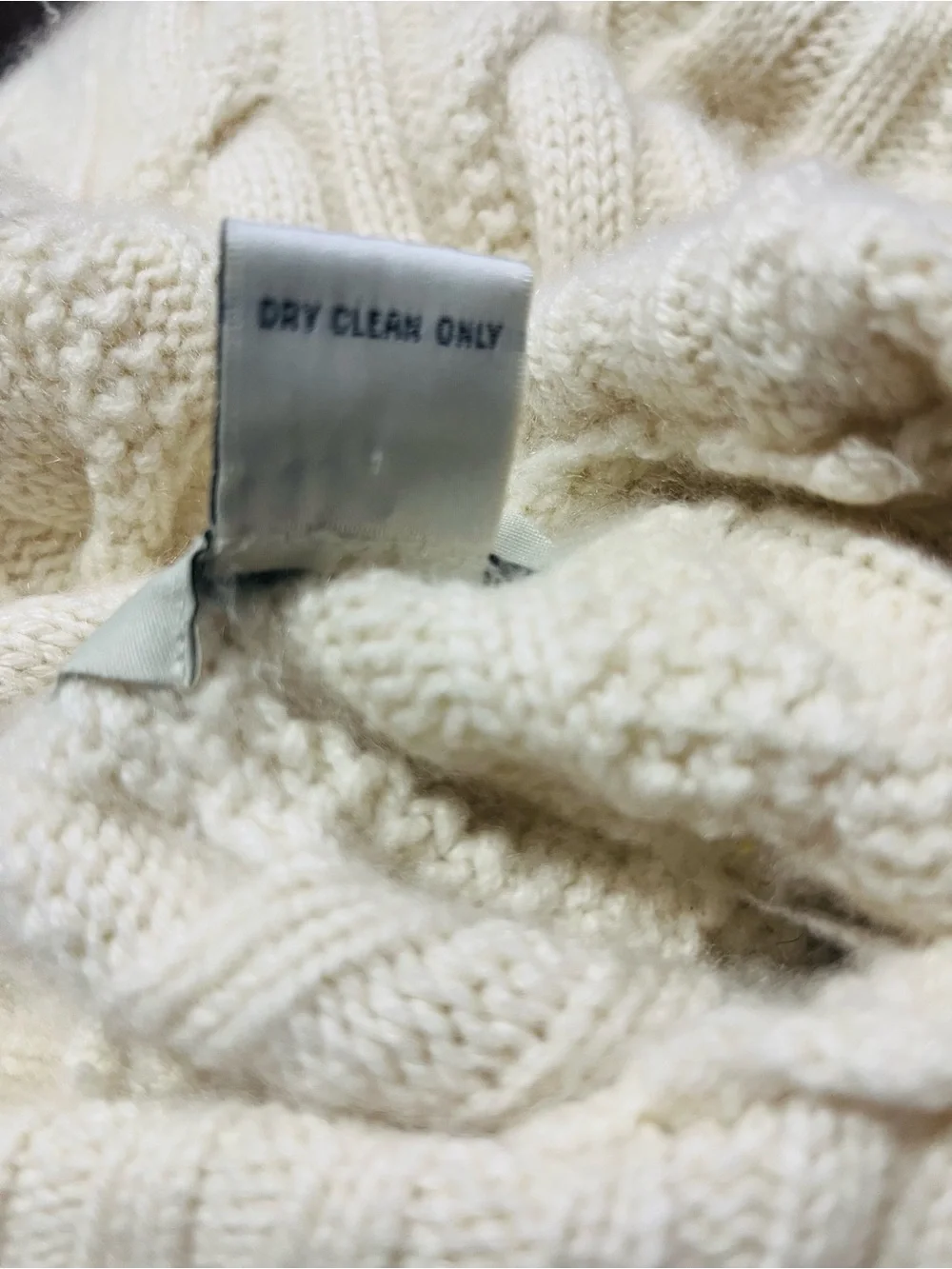 Neiman Marcus Exclusive 100% Cashmere Knit Sweater Size S
